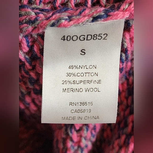 Revolve One Grey Day marled knit sweater with slightly cropped hem Small NEW - Picture 6 of 6